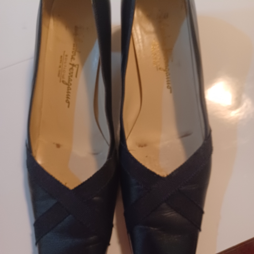Salvatore Ferragamo shoes 9.5